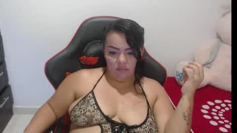 Nata Ramirez online show from 11/21/25, 05:50