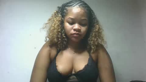 natachazz online show from 05/02/26, 05:23