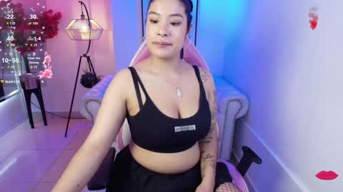 Natalia.  online show from 04/18/26, 03:54