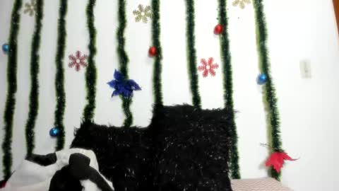 Natalia Walker online show from 12/16/25, 12:54