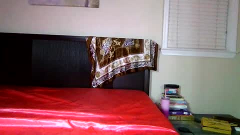 Snapshot of nataliacakes1 chatting on 10/29/25, 02:14 NataliaCakes1 online show from 10/29/25, 02:14