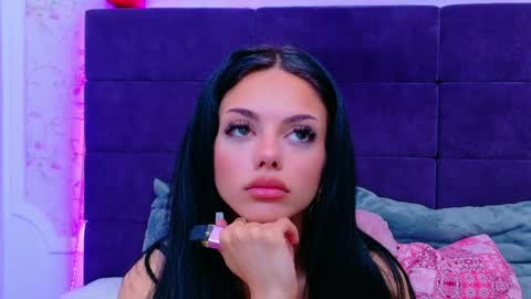 nataliacroft online show from 04/13/26, 02:33