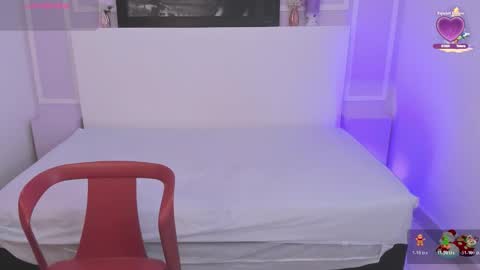 Natalia online show from 12/23/25, 03:37