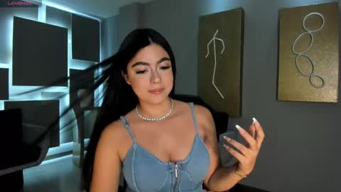 Nata online show from 11/20/25, 02:56