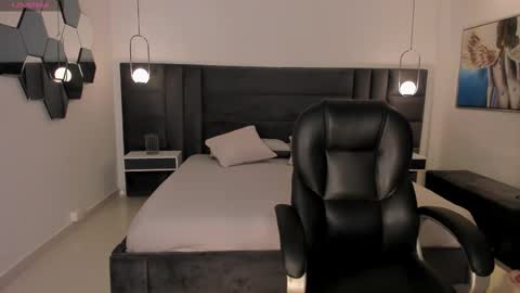 Nata online show from 02/15/26, 02:19