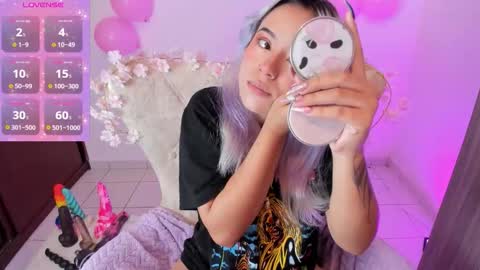 Snapshot of nataliahenao_69 chatting on 09/15/25, 05:13 Nataliua Henao online show from 09/15/25, 05:13