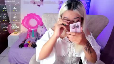 Nataliua Henao online show from 04/19/26, 10:12