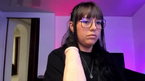 Natalia online show from 02/13/26, 12:17