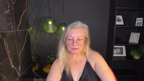 NataliCloud online show from 10/17/25, 03:03