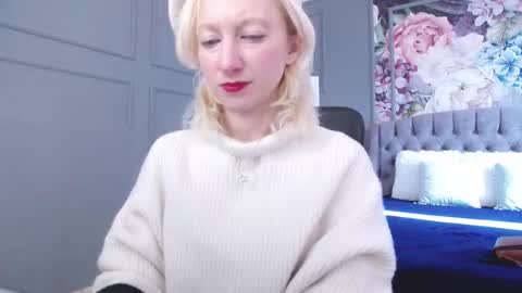 Natalie online show from 02/21/25, 07:34