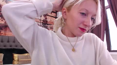 Natalie online show from 11/06/25, 12:28