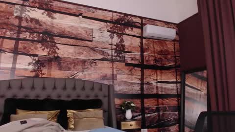 Natalie online show from 11/28/25, 11:57