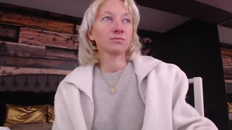 Natalie online show from 05/01/26, 07:24