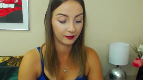 Snapshot of natalie_live chatting on 09/15/25, 06:13 NatalieSexy online show from 09/15/25, 06:13