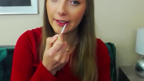 Snapshot of natalie_live chatting on 01/09/26, 07:11 NatalieSexy online show from 01/09/26, 07:11