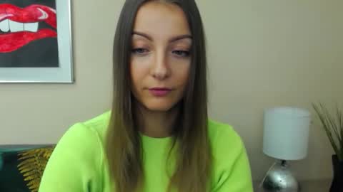 Snapshot of natalie_live chatting on 01/14/26, 07:14 NatalieSexy online show from 01/14/26, 07:14