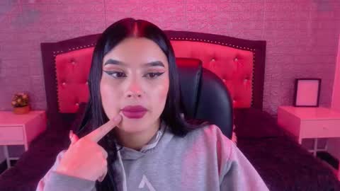 natalie  online show from 02/07/26, 03:21