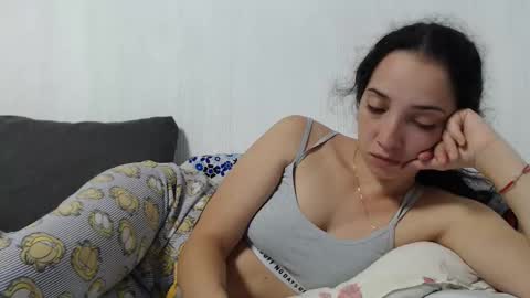 Miia online show from 09/29/25, 01:00