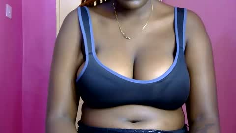 Natalie online show from 09/15/25, 04:51