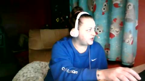 Snapshot of nataliedays chatting on 01/12/25, 11:15 Natalie  online show from 01/12/25, 11:15