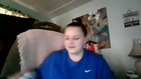 Snapshot of nataliedays chatting on 01/27/25, 08:28 Natalie  online show from 01/27/25, 08:28
