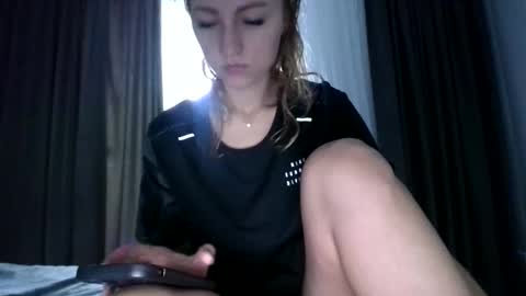 Natali online show from 09/12/25, 07:41