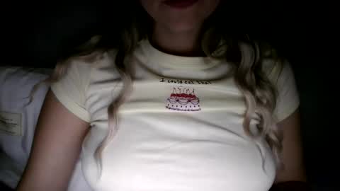 Natali online show from 10/03/25, 09:23