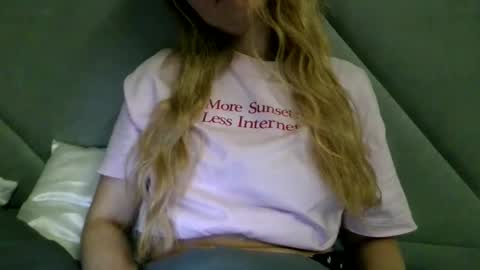 Natali online show from 10/15/25, 07:47