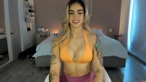 Snapshot of nataly_05 chatting on 05/04/26, 09:33 anatalybee online show from 05/04/26, 09:33