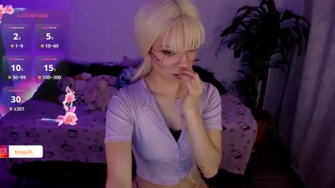MissNatis online show from 10/11/25, 02:33