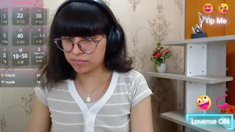 N A T A L Y online show from 01/22/25, 03:51