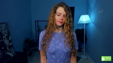 Natalie online show from 11/23/25, 05:07