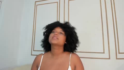 Naty online show from 01/12/25, 07:31