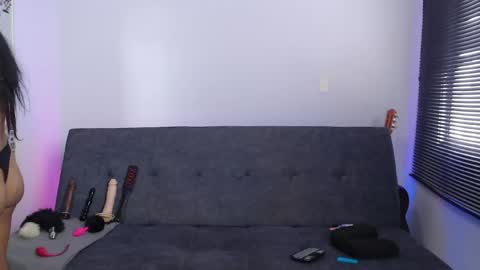   online show from 05/12/26, 07:44