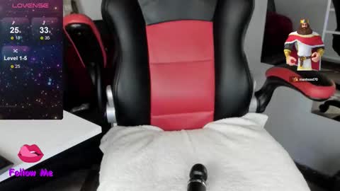 Natasha online show from 09/20/25, 04:57