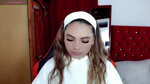 natasha__magics online show from 10/11/25, 02:00