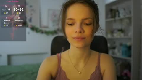 natasha__malkova online show from 04/03/26, 08:23