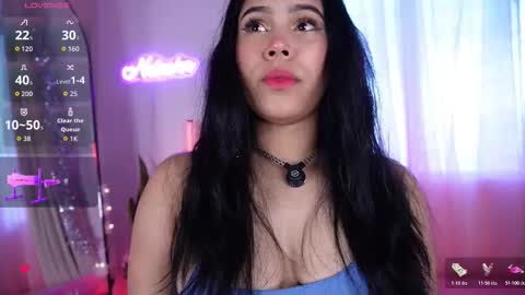 Natasha Sccott online show from 12/14/25, 01:38