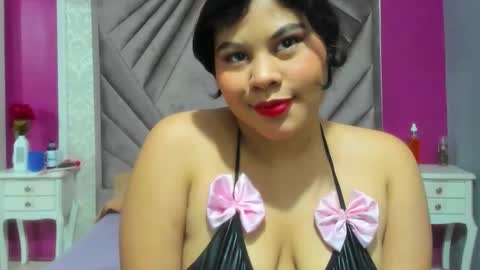 natasha online show from 10/27/25, 01:04