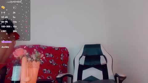 Snapshot of natasha_clifford chatting on 01/06/26, 07:28 natasha_clifford online show from 01/06/26, 07:28