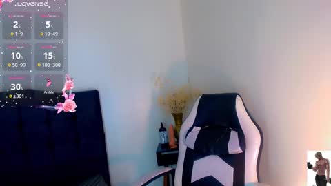 Snapshot of natasha_clifford chatting on 01/12/26, 07:19 natasha_clifford online show from 01/12/26, 07:19