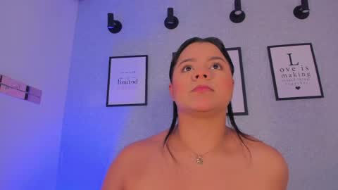 Snapshot of natasha_harpper chatting on 04/29/26, 12:09 Natasha online show from 04/29/26, 12:09
