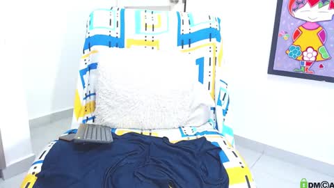 Natasha online show from 03/04/25, 12:50