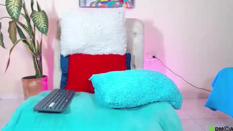 Natasha online show from 11/29/25, 11:08