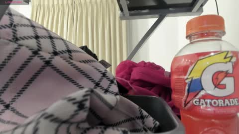 natasha kiim online show from 04/16/26, 03:40