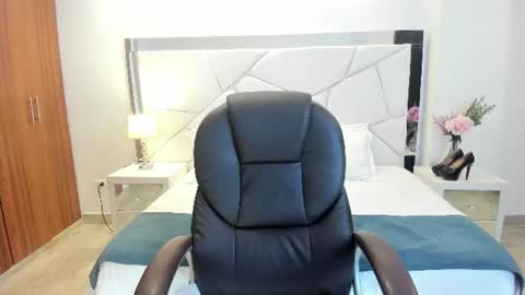 Snapshot of natasha_kiim_ chatting on 07/31/26, 04:12 natasha kiim online show from 07/31/26, 04:12