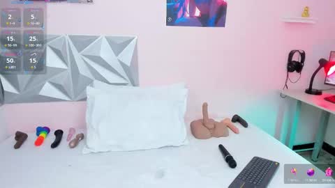 Natasha  online show from 11/04/25, 01:21