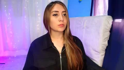 Natasha  online show from 09/09/25, 10:31