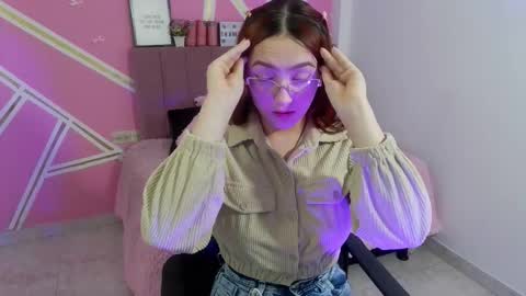 natasha_romanof18 online show from 02/25/26, 03:27