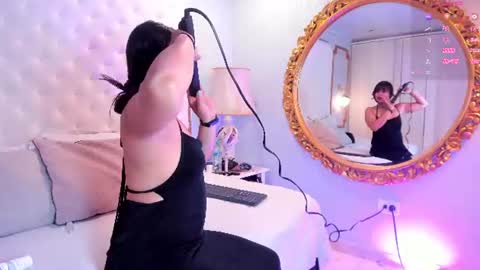 natasha_rosee_ online show from 07/18/26, 11:14